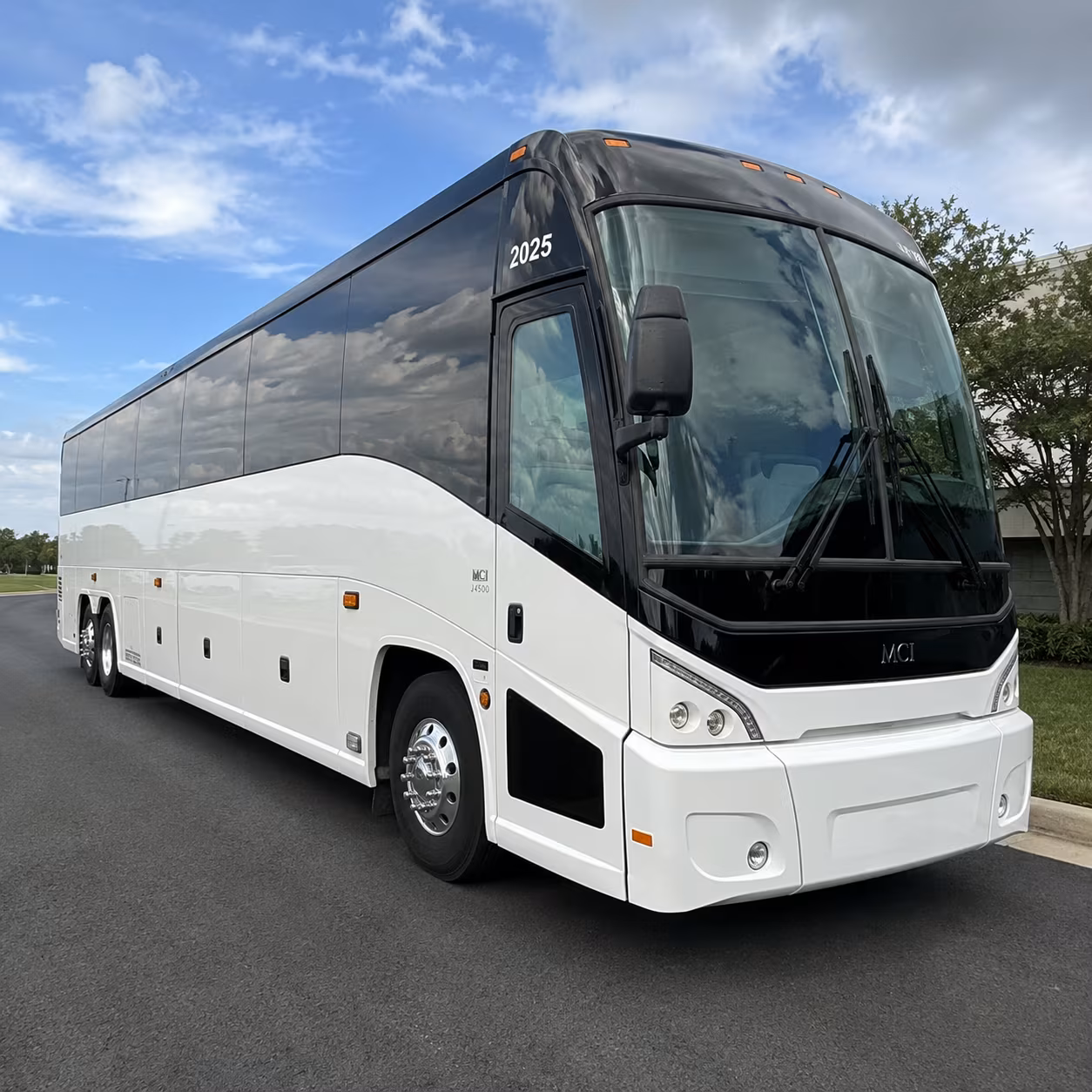 in east orange employee shuttle service solves the daily commute problem